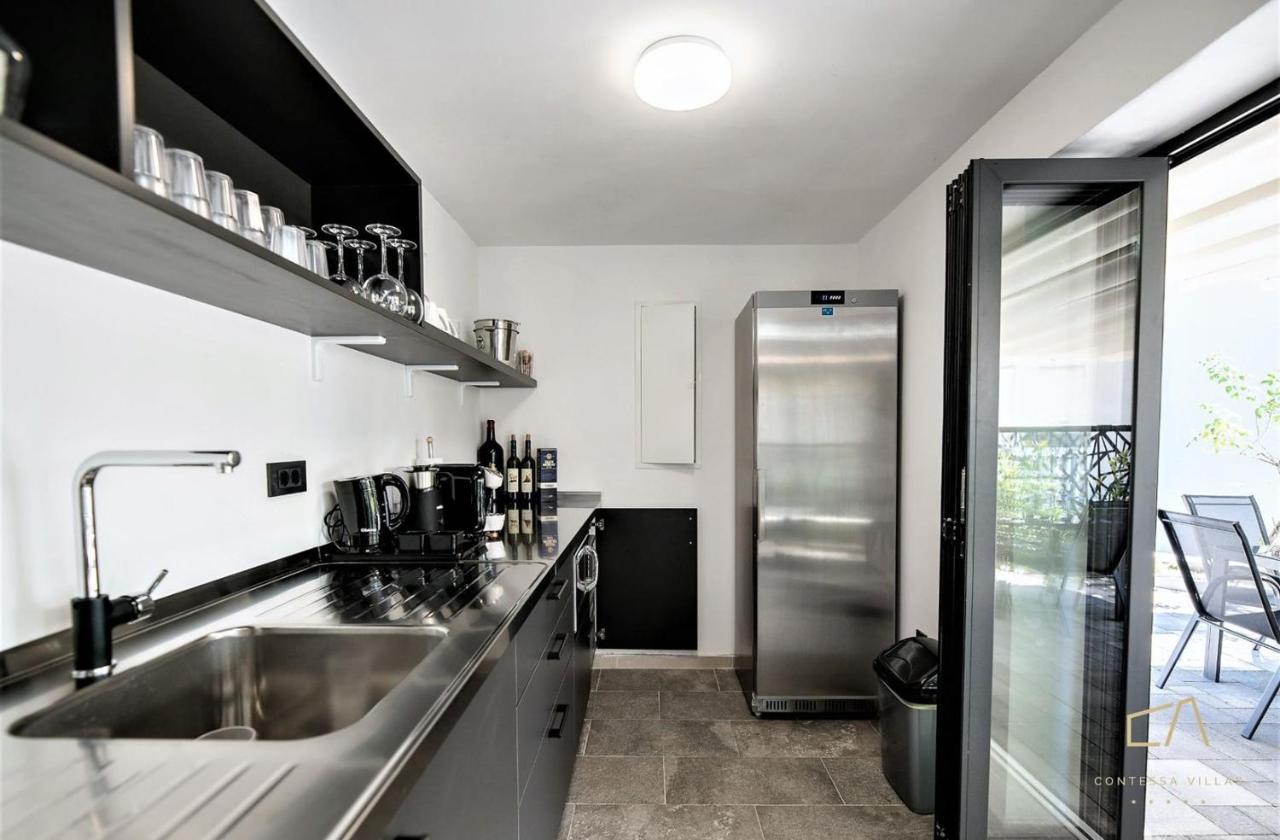 Luxury Apartments In Villa Curiera Malinska Extérieur photo