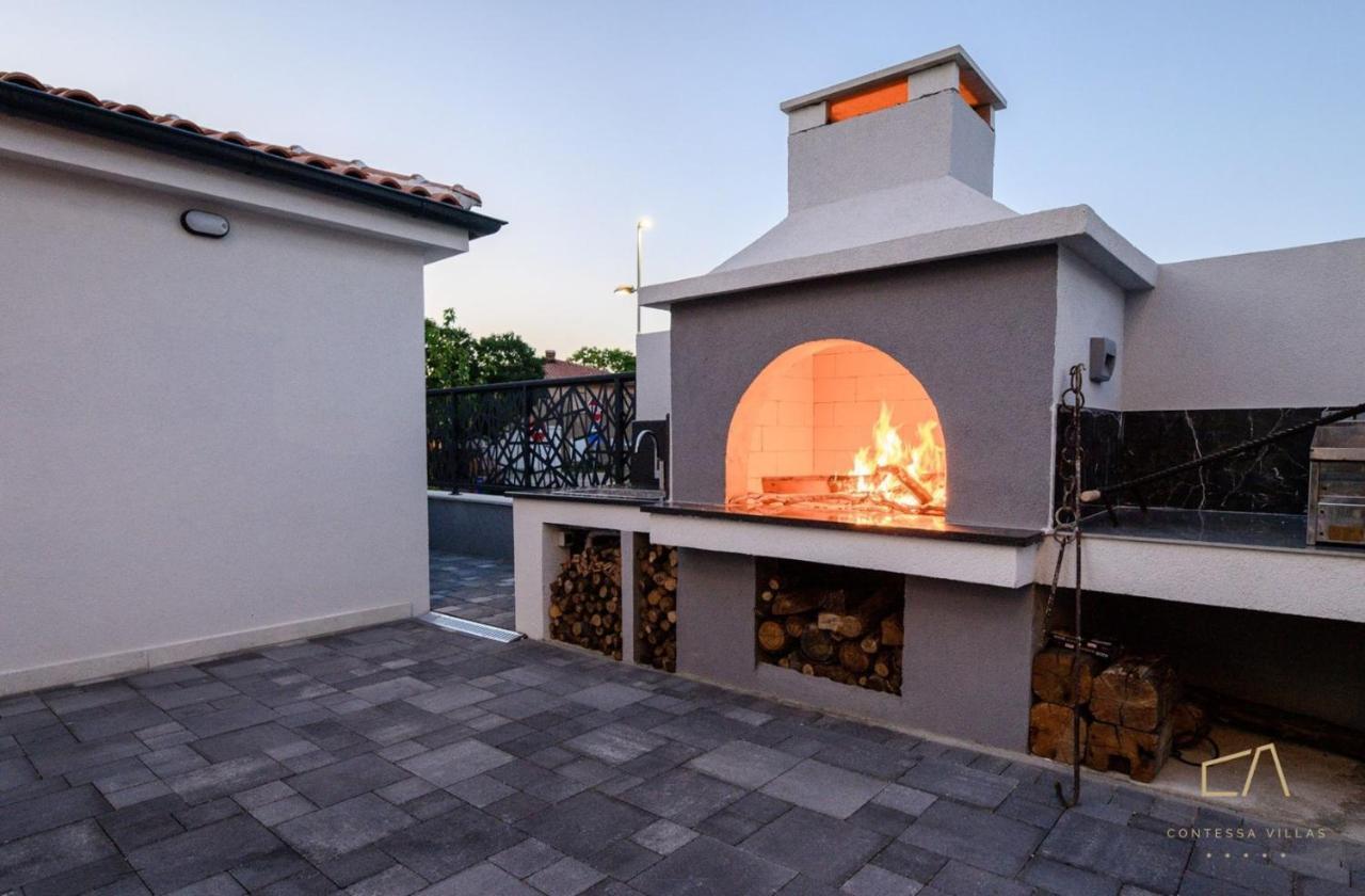 Luxury Apartments In Villa Curiera Malinska Chambre photo