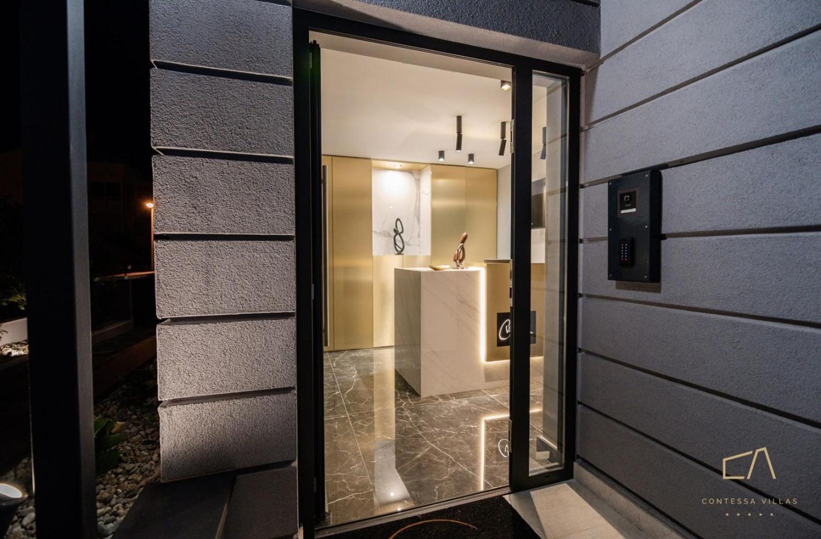 Luxury Apartments In Villa Curiera Malinska Extérieur photo
